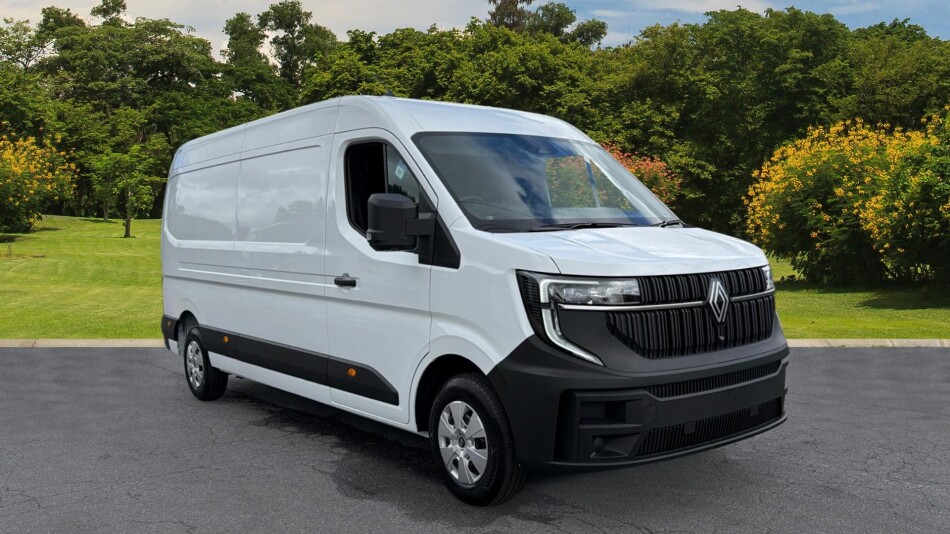Renault Master Lwb Diesel Fwd LM35 Blue dCi 150 Advance Medium Roof Van